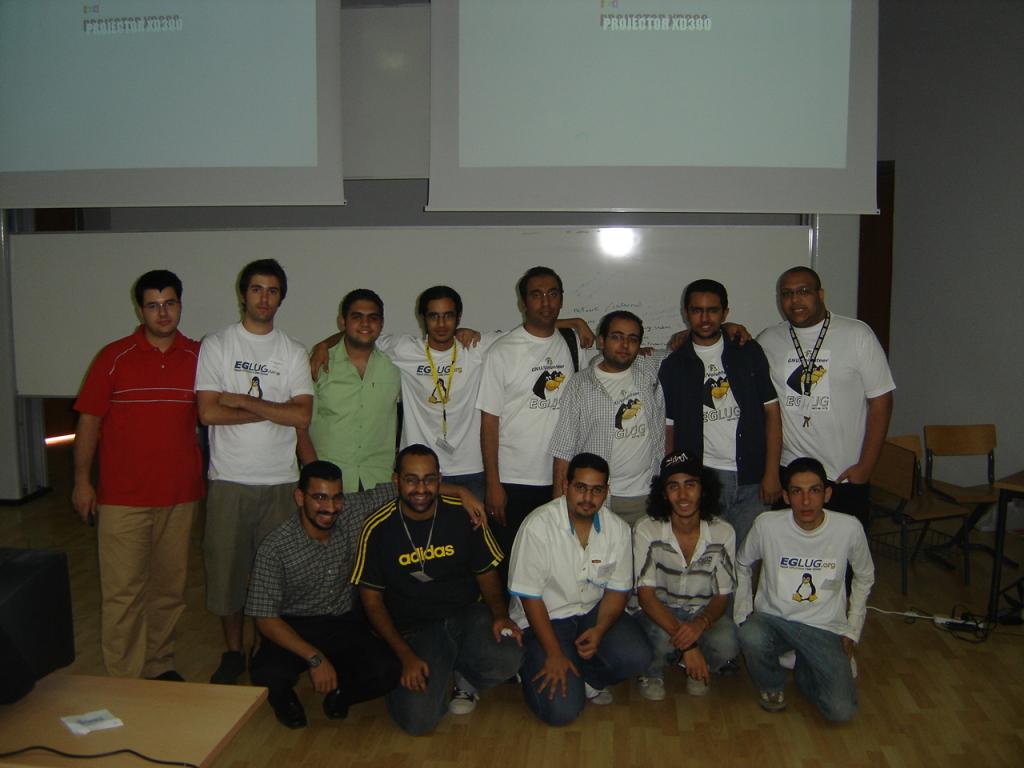 GUC 2006 Installfest Group Photo